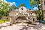 Baroque-style villa in Adyliget - picture 1 title=