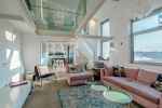 Downtown loft apartment with a panoramic roof terrace - picture 3 title=