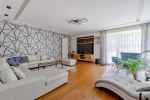 Modern family house in Telki - picture 4 title=