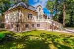 Baroque-style villa in Adyliget - picture 3 title=